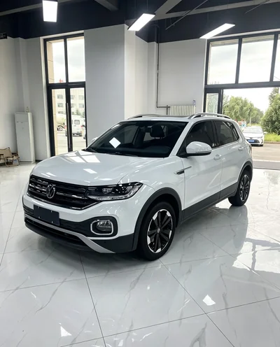 Фото 2 Volkswagen Tacqua