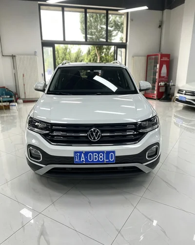 Фото 3 Volkswagen Tacqua