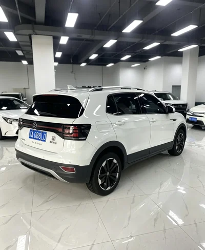 Фото 4 Volkswagen Tacqua
