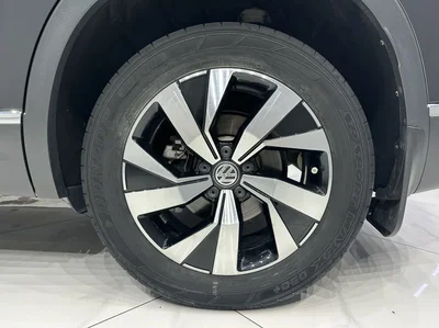 Фото 20 Volkswagen Tayron
