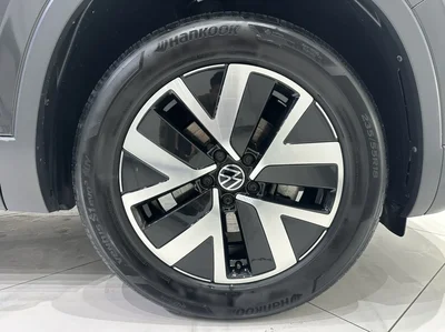 Фото 20 Volkswagen Tayron
