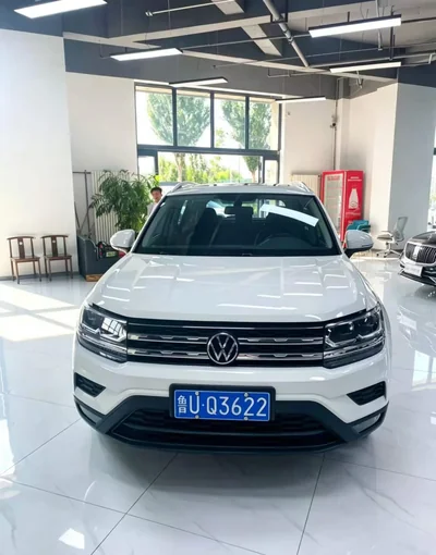 Фото 2 Volkswagen Tharu