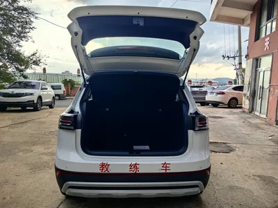 Фото 10 Volkswagen Tharu XR