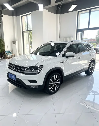 Фото 3 Volkswagen Tharu