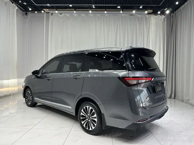 Фото 6 Wuling Jiachen