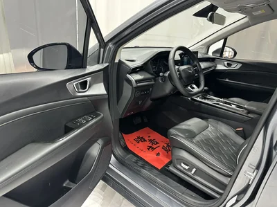 Фото 7 Wuling Jiachen
