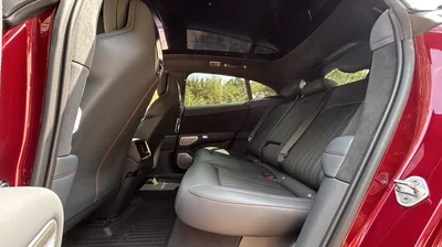 Фото 24 Xiaomi YU7 GT
